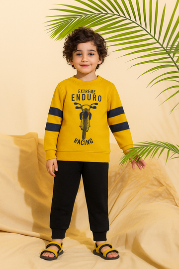 boys sweat shirt